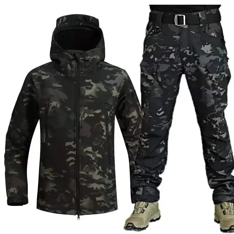 Men's Autumn and Winter Jacket - Hiking ulasan dan harga